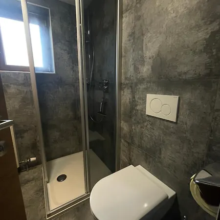 Gasteheim Lederle Guest house