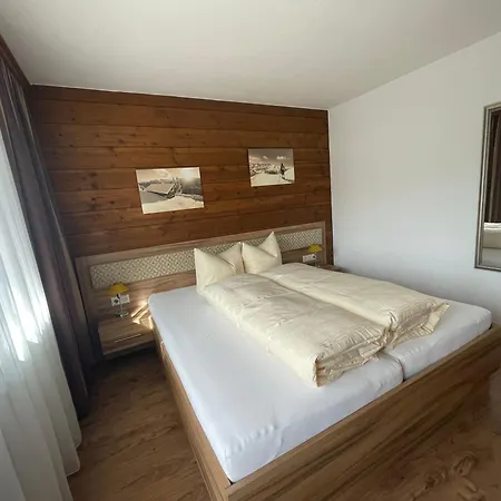 Guest house Gasteheim Lederle 2*